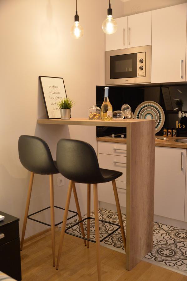 Apartment Pleasure Novi Sad Dış mekan fotoğraf